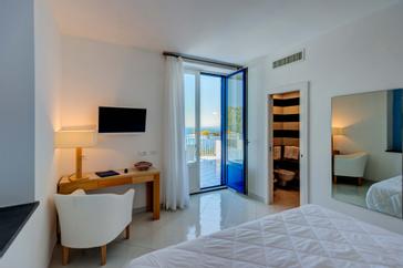 Boutique Hotel Helios | Sorrento | Galleria 21